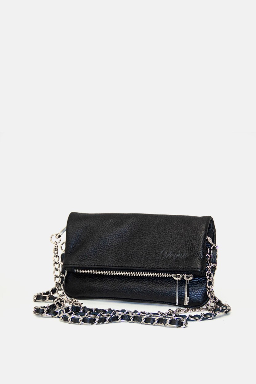BOLSO CON SOLAPA Y CADENA NEGRO