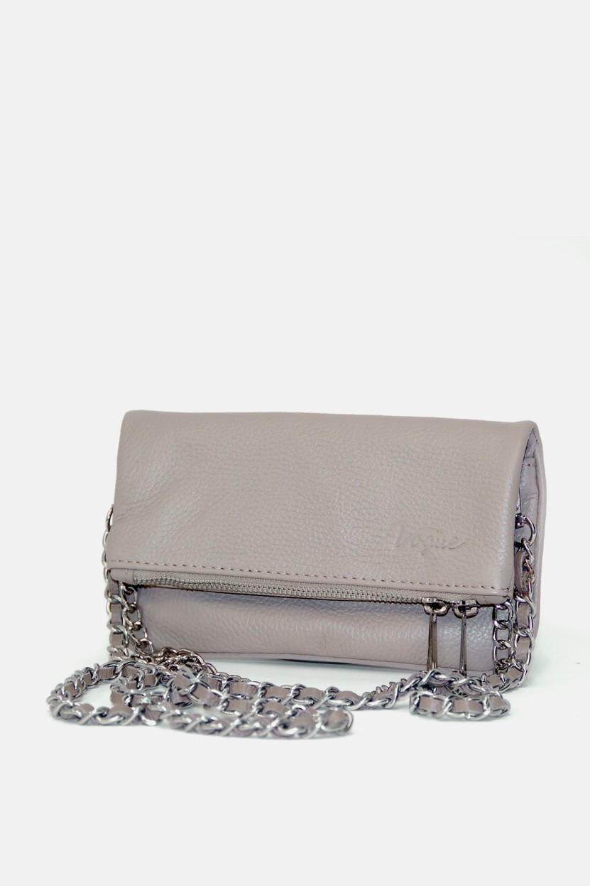 BOLSO CON SOLAPA Y CADENA BEIGE BOLSO CON SOLAPA Y CADENA BEIGE