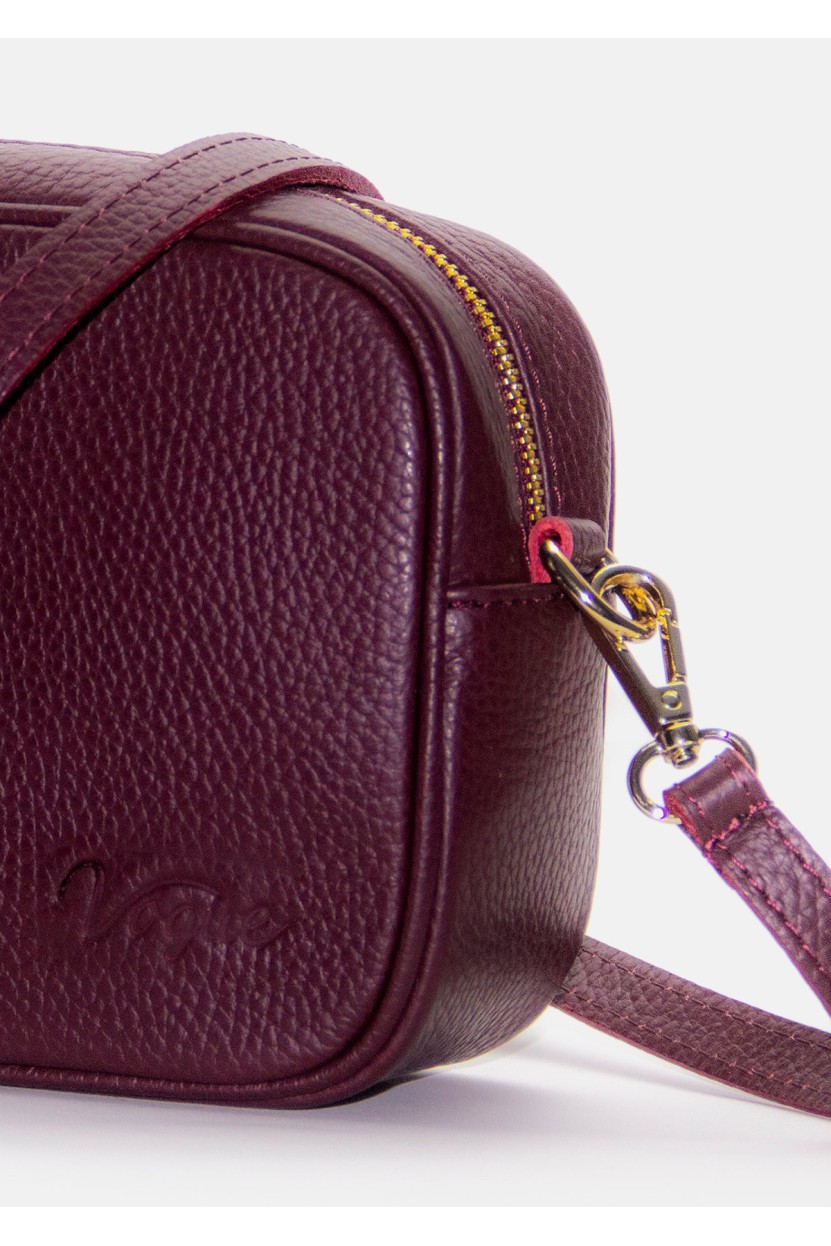 BOLSO BANDOLERA RECTANGULAR GRANATE
